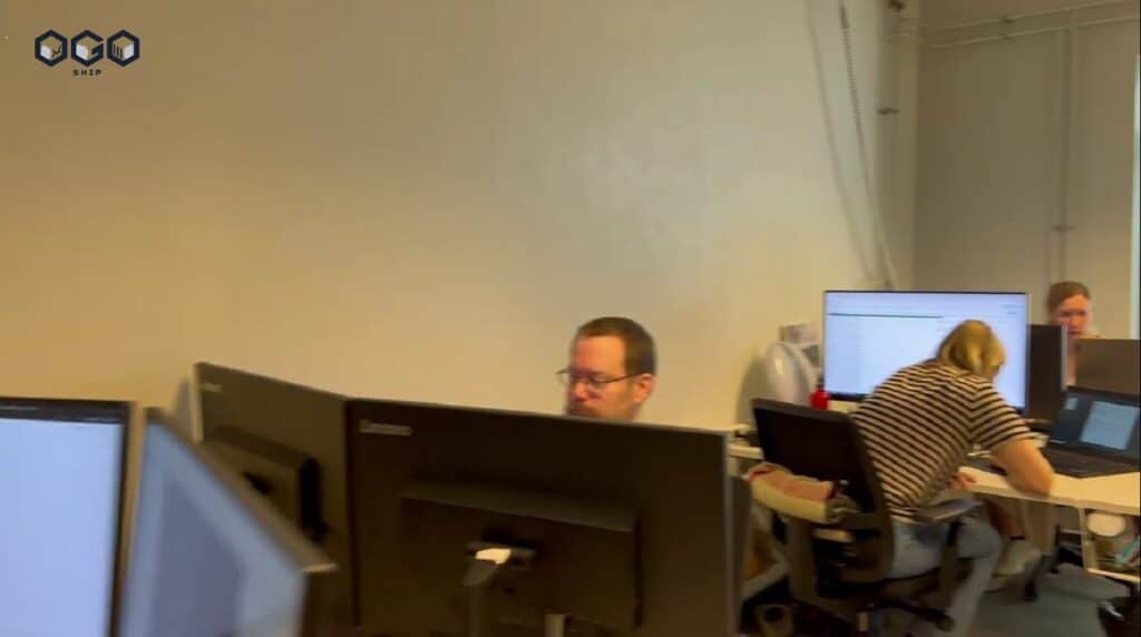 OGOship customer service team